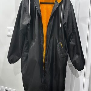Unisex Swim Parka - Black L with yellow fleece lining and hooded
